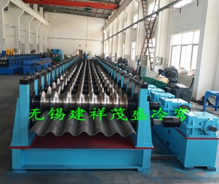 金属波纹板成型设备