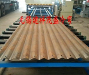 金属波纹板整管轧波机