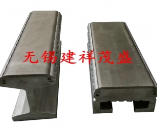电气化导轨成型机
