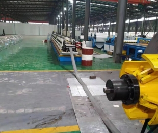抗震支架成型机