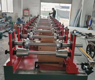 南京模压桥架成型设备