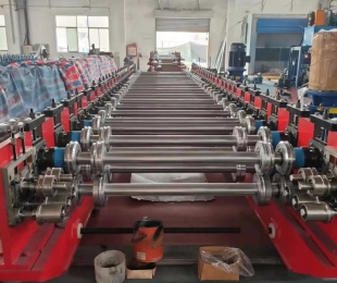 南京模压桥架成型设备